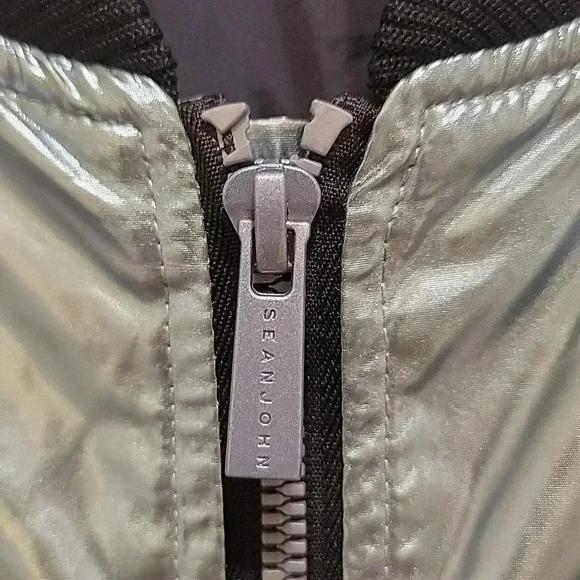 Sean John Metallic Bomber Jacket Size XL - Picture 2 of 9